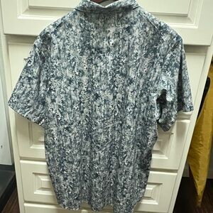 lululemon athletica Men's Gray and Blue Patterned Shirt